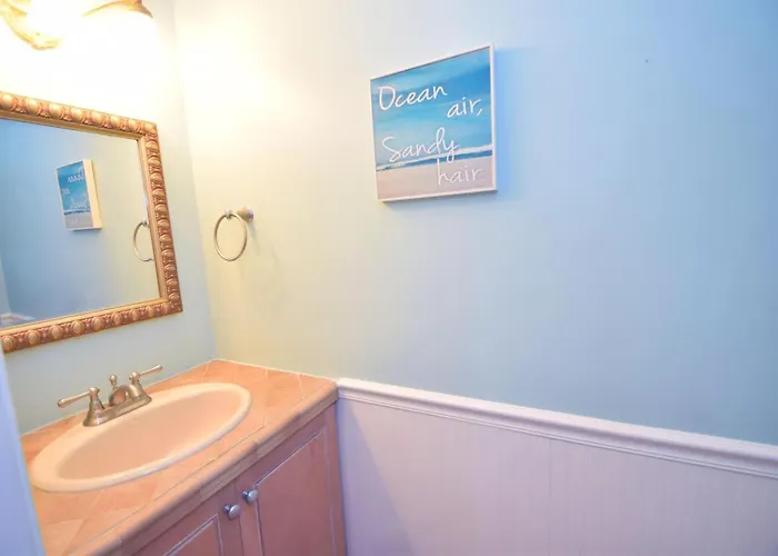 Harbour Island 21c Townhouse